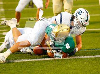 Thumbnail 3 in Central Catholic vs. Holy Cross photogallery.