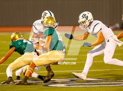 Thumbnail 2 in Central Catholic vs. Holy Cross photogallery.