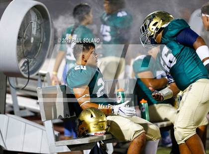 Thumbnail 1 in Central Catholic vs. Holy Cross photogallery.