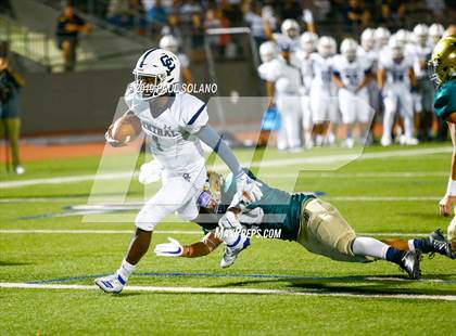 Thumbnail 3 in Central Catholic vs. Holy Cross photogallery.