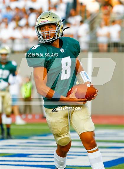 Thumbnail 1 in Central Catholic vs. Holy Cross photogallery.