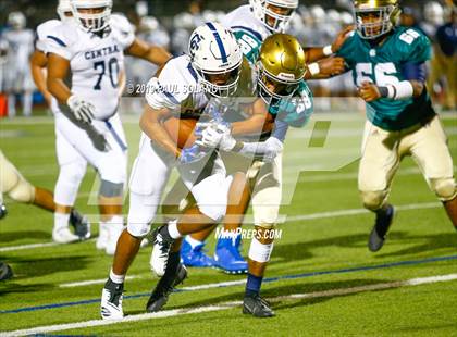 Thumbnail 1 in Central Catholic vs. Holy Cross photogallery.
