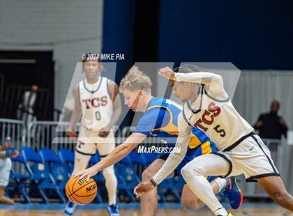 Thumbnail 2 in Laney vs. Trinity Christian photogallery.