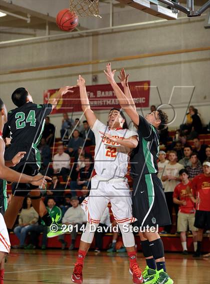 Thumbnail 3 in St. Mary's vs. Jesuit (Father Barry Christmas Classic) photogallery.
