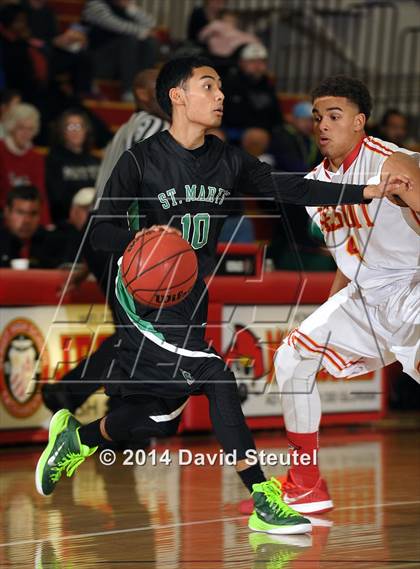 Thumbnail 2 in St. Mary's vs. Jesuit (Father Barry Christmas Classic) photogallery.