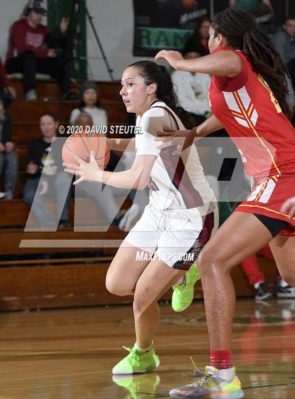 Thumbnail 3 in Cathedral Catholic vs. Perry (MLK Showcase) photogallery.