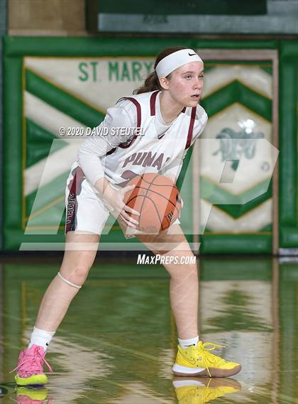 Thumbnail 1 in Cathedral Catholic vs. Perry (MLK Showcase) photogallery.