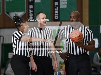 Thumbnail 2 in Cathedral Catholic vs. Perry (MLK Showcase) photogallery.