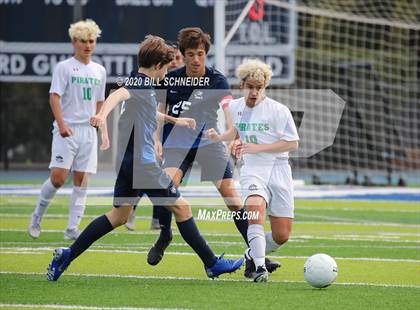 Thumbnail 3 in Drake @ Marin Catholic photogallery.