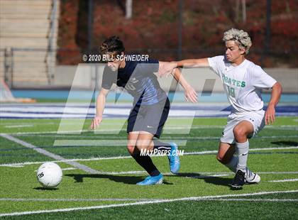 Thumbnail 2 in Drake @ Marin Catholic photogallery.