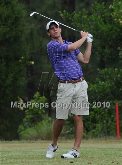 Thumbnail 2 in NCHSAA 4A Boys Golf Championships (Day 2) photogallery.