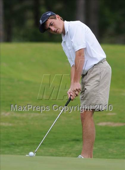 Thumbnail 2 in NCHSAA 4A Boys Golf Championships (Day 2) photogallery.