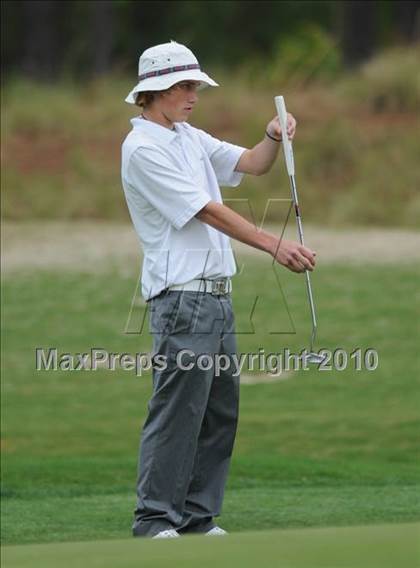 Thumbnail 2 in NCHSAA 4A Boys Golf Championships (Day 2) photogallery.