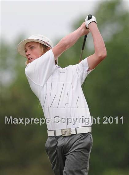 Thumbnail 2 in NCHSAA 4A Boys Golf Championships (Day 2) photogallery.