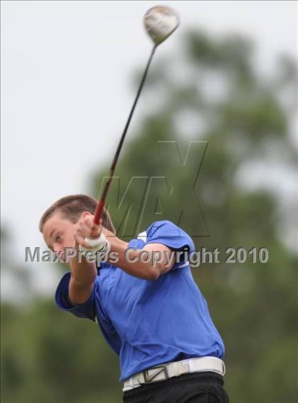 Thumbnail 1 in NCHSAA 4A Boys Golf Championships (Day 2) photogallery.