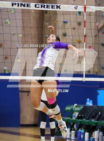 Thumbnail 1 in Douglas County vs. Legacy (CHSAA 5A Region 6 Playoff) photogallery.