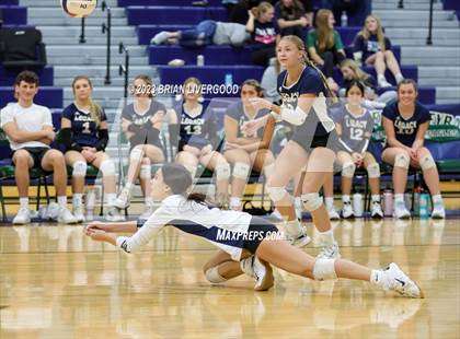 Thumbnail 2 in Douglas County vs. Legacy (CHSAA 5A Region 6 Playoff) photogallery.