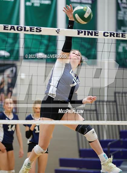 Thumbnail 3 in Douglas County vs. Legacy (CHSAA 5A Region 6 Playoff) photogallery.