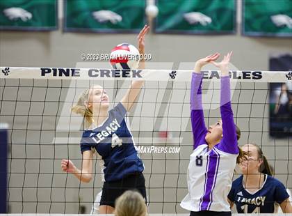 Thumbnail 3 in Douglas County vs. Legacy (CHSAA 5A Region 6 Playoff) photogallery.