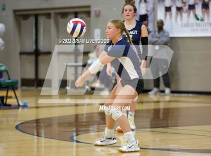 Thumbnail 2 in Douglas County vs. Legacy (CHSAA 5A Region 6 Playoff) photogallery.