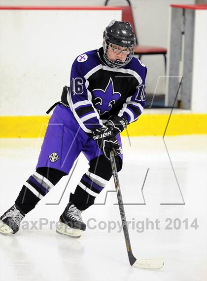Thumbnail 3 in New Rochelle @ Kennedy Catholic photogallery.