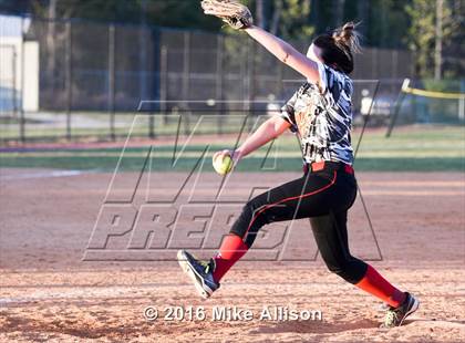 Thumbnail 2 in Sequoyah vs Grace Christian photogallery.