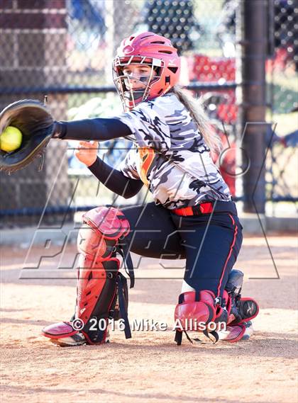 Thumbnail 1 in Sequoyah vs Grace Christian photogallery.