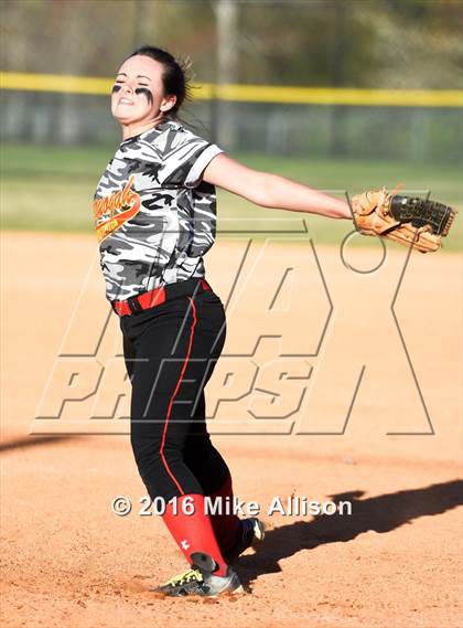 Thumbnail 1 in Sequoyah vs Grace Christian photogallery.