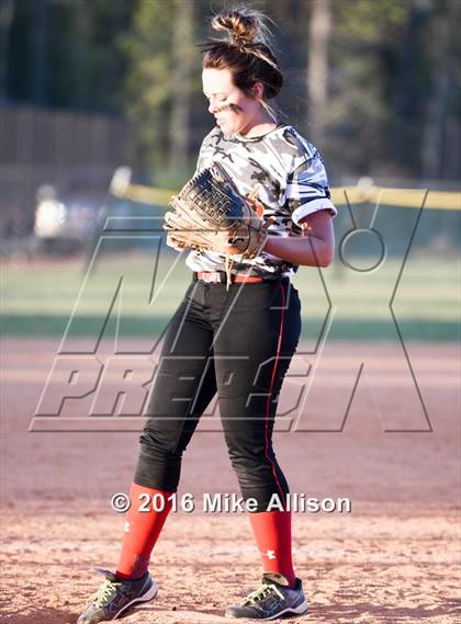 Thumbnail 1 in Sequoyah vs Grace Christian photogallery.