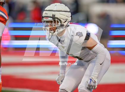 Thumbnail 3 in Lone Peak vs. Skyridge (UHSAA 6A Semi Final) photogallery.