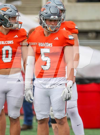 Thumbnail 1 in Lone Peak vs. Skyridge (UHSAA 6A Semi Final) photogallery.