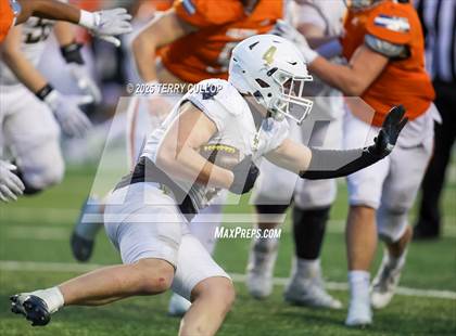 Thumbnail 3 in Lone Peak vs. Skyridge (UHSAA 6A Semi Final) photogallery.