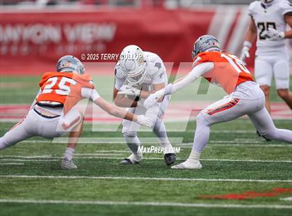 Thumbnail 2 in Lone Peak vs. Skyridge (UHSAA 6A Semi Final) photogallery.