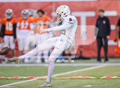 Thumbnail 2 in Lone Peak vs. Skyridge (UHSAA 6A Semi Final) photogallery.