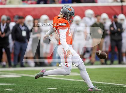 Thumbnail 2 in Lone Peak vs. Skyridge (UHSAA 6A Semi Final) photogallery.