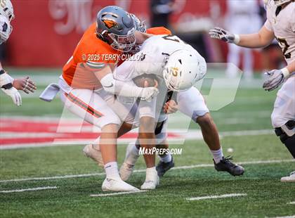 Thumbnail 2 in Lone Peak vs. Skyridge (UHSAA 6A Semi Final) photogallery.