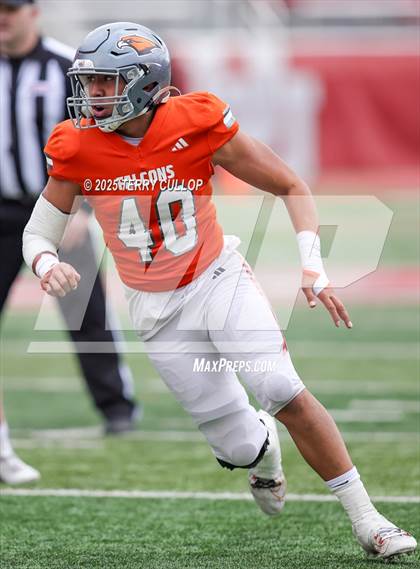 Thumbnail 3 in Lone Peak vs. Skyridge (UHSAA 6A Semi Final) photogallery.