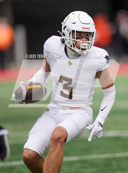 Thumbnail 1 in Lone Peak vs. Skyridge (UHSAA 6A Semi Final) photogallery.