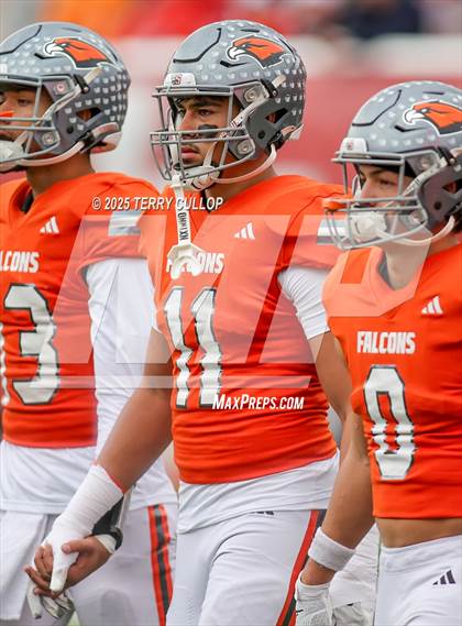 Thumbnail 2 in Lone Peak vs. Skyridge (UHSAA 6A Semi Final) photogallery.