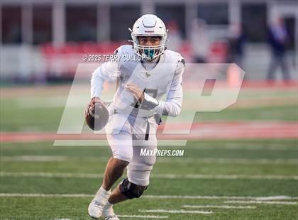Thumbnail 1 in Lone Peak vs. Skyridge (UHSAA 6A Semi Final) photogallery.