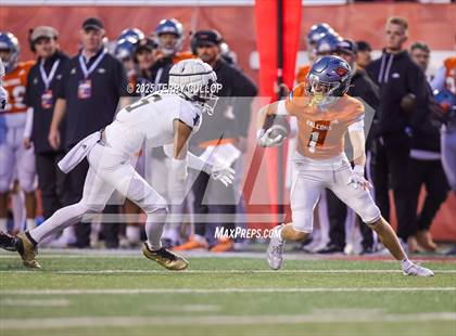 Thumbnail 2 in Lone Peak vs. Skyridge (UHSAA 6A Semi Final) photogallery.