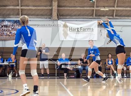 Thumbnail 2 in Lassen @ Orland photogallery.