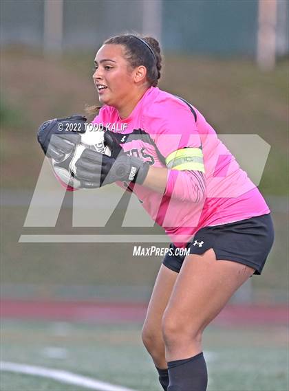 Thumbnail 2 in Danbury vs Glastonbury (CIAC Class LL Second Round) photogallery.