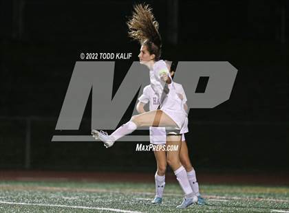 Thumbnail 3 in Danbury vs Glastonbury (CIAC Class LL Second Round) photogallery.