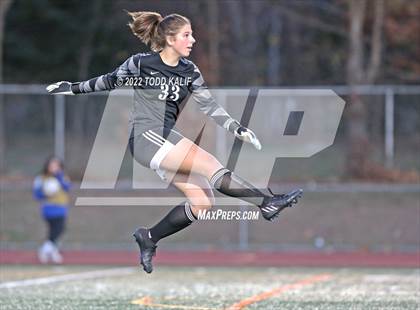 Thumbnail 1 in Danbury vs Glastonbury (CIAC Class LL Second Round) photogallery.