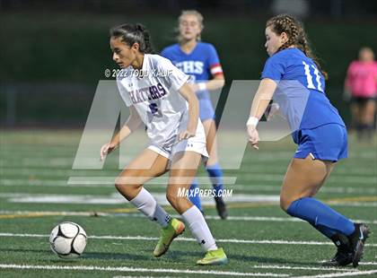Thumbnail 2 in Danbury vs Glastonbury (CIAC Class LL Second Round) photogallery.
