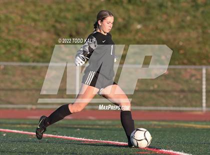 Thumbnail 3 in Danbury vs Glastonbury (CIAC Class LL Second Round) photogallery.