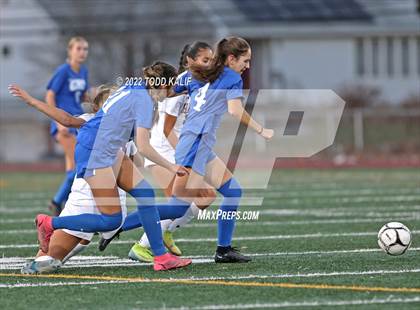 Thumbnail 1 in Danbury vs Glastonbury (CIAC Class LL Second Round) photogallery.