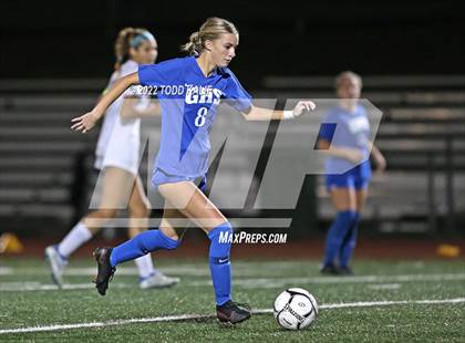 Thumbnail 1 in Danbury vs Glastonbury (CIAC Class LL Second Round) photogallery.