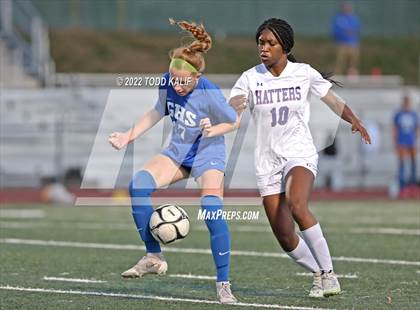 Thumbnail 2 in Danbury vs Glastonbury (CIAC Class LL Second Round) photogallery.